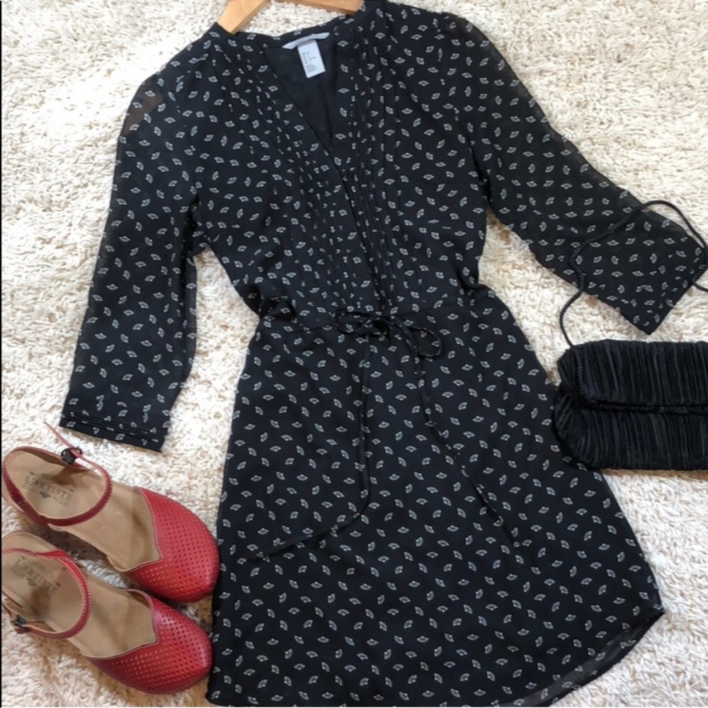 H&M dress with little fans